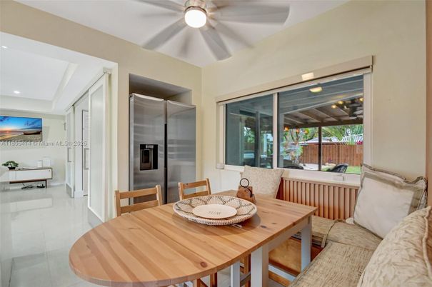Dining room, Interior, Kitchen, Living room, Recessed Lighting