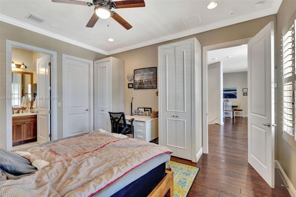 Bedroom, Home Office, Interior, Recessed Lighting, Wood Texture Flooring