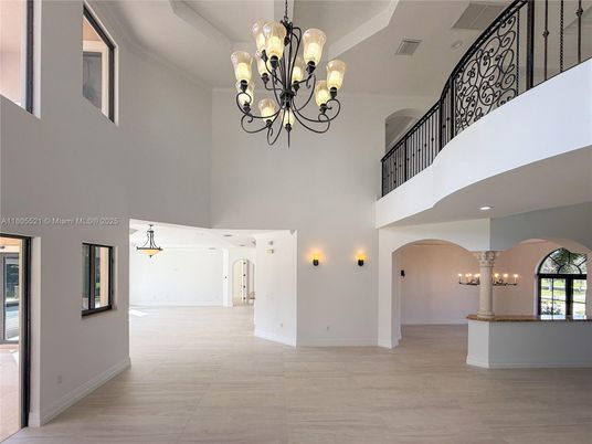 Chandelier, Interior