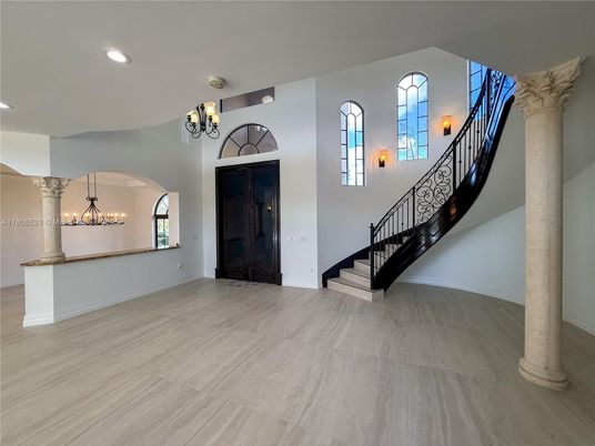 Chandelier, Interior, Marble, Recessed Lighting