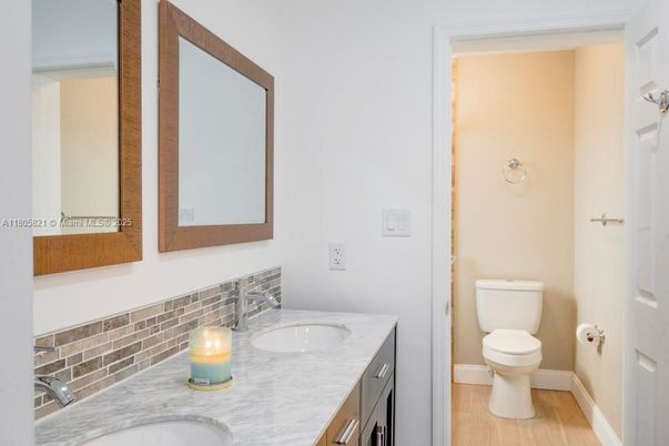 Bathroom, Dual Sink Vanities, Interior, Wood Texture Flooring