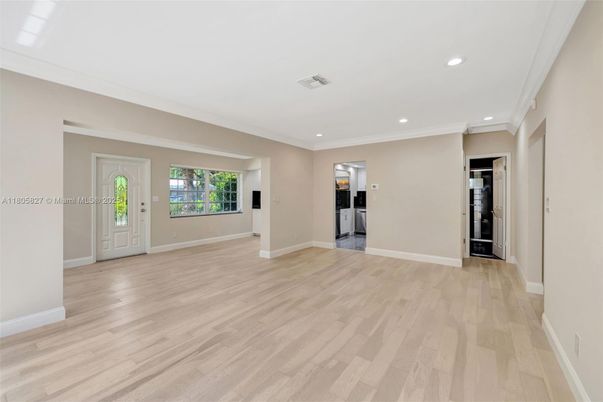 Empty room, Interior, Recessed Lighting, Wood Texture Flooring