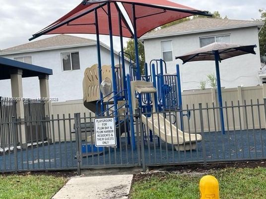 Exterior, Playground
