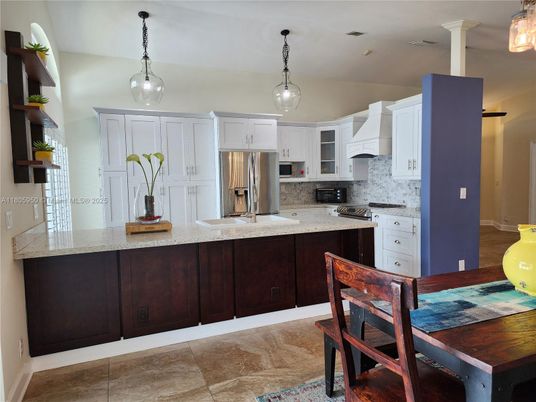 Interior, Kitchen, Pendant Lights, Stainless Steel Appliances