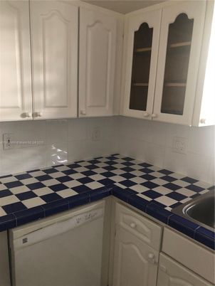 Interior, Kitchen, Tile Countertops