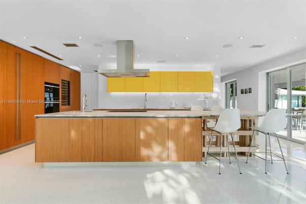 Dining room, Interior, Kitchen, Recessed Lighting