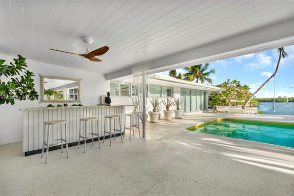 Exterior, Pool, Water