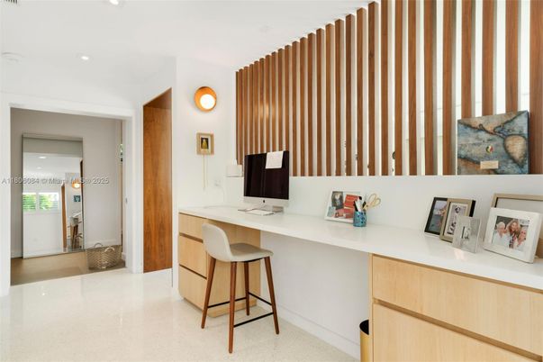 Home Office, Interior, Recessed Lighting