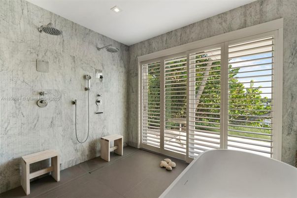 Bathroom, Free Standing Baths, Interior, Marble Walls, Recessed Lighting