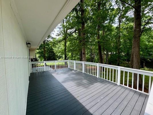 Exterior, Wood Texture Flooring