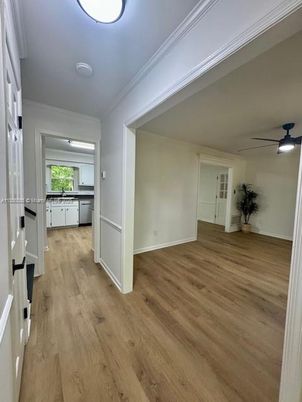 Empty room, Interior, Kitchen, Wood Texture Flooring