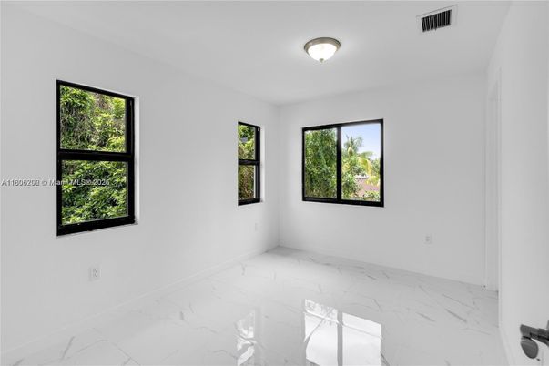 Empty room, Interior, Marble