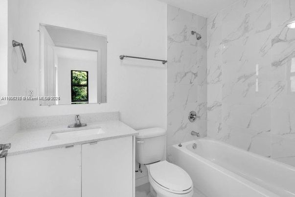 Bathroom, Interior, Marble Walls
