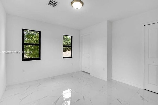 Empty room, Interior, Marble