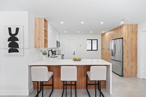 Interior, Kitchen, Recessed Lighting