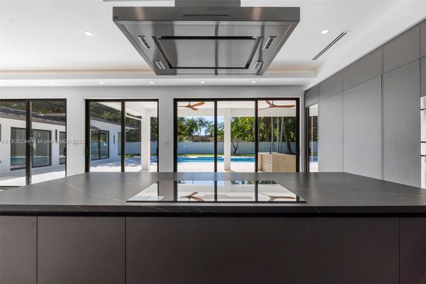 Interior, Kitchen, Recessed Lighting