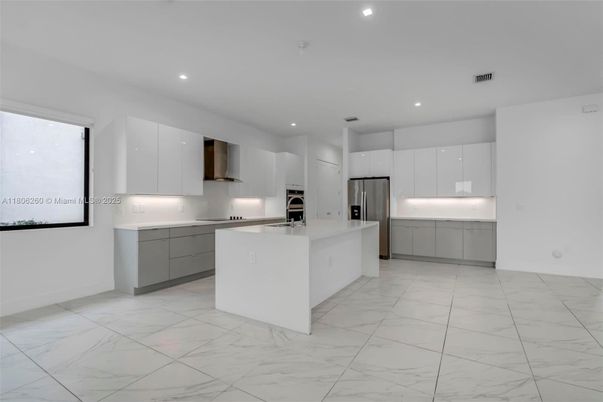 Interior, Kitchen, Marble, Recessed Lighting, Stainless Steel Appliances