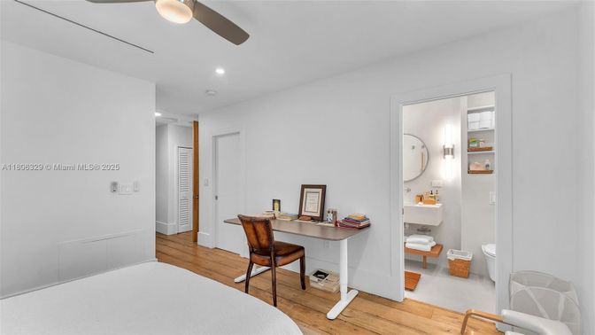 Bathroom, Home Office, Interior, Recessed Lighting, Wood Texture Flooring