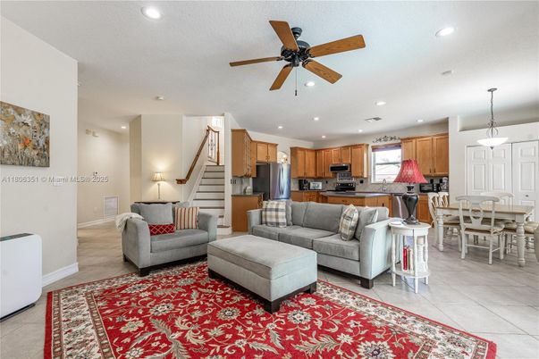 Dining room, Interior, Kitchen, Living room, Pendant Lights, Recessed Lighting, Stainless Steel Appliances