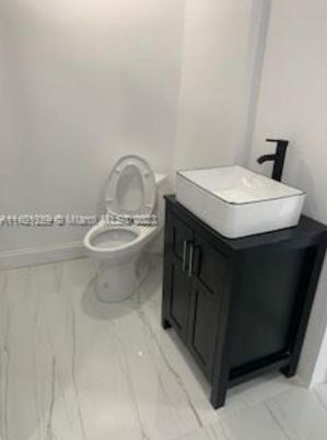 Bathroom, Interior, Marble