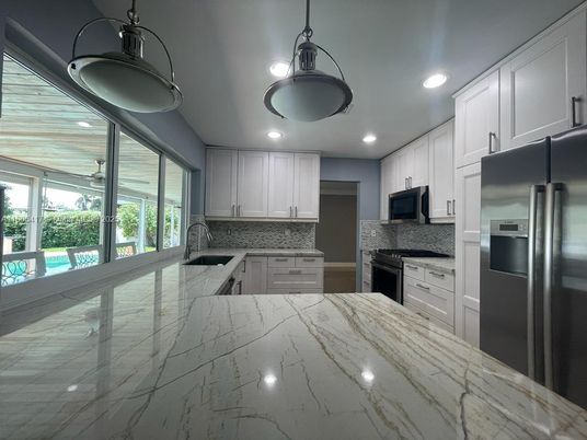 Interior, Kitchen, Marble, Pendant Lights, Recessed Lighting