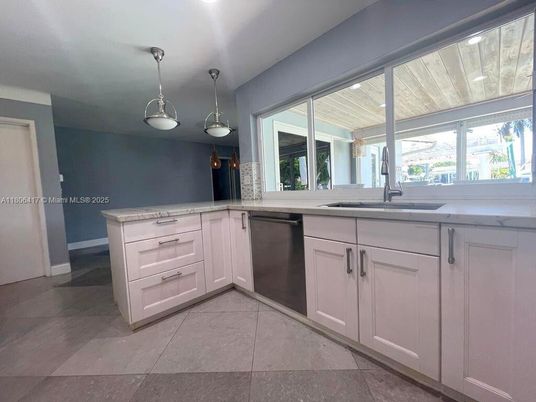 Interior, Kitchen, Pendant Lights