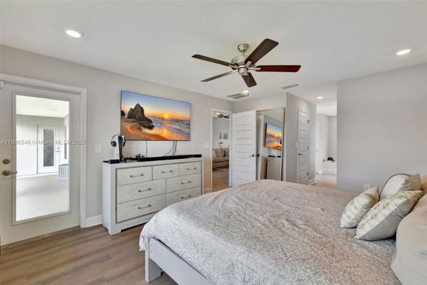 Bedroom, Interior, Recessed Lighting, Wood Texture Flooring