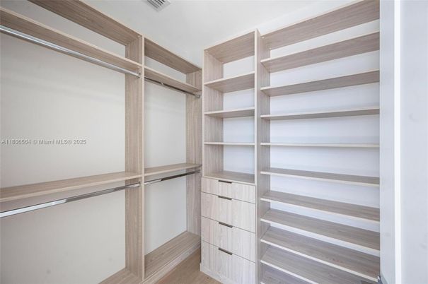 Interior, Walk-in Closets