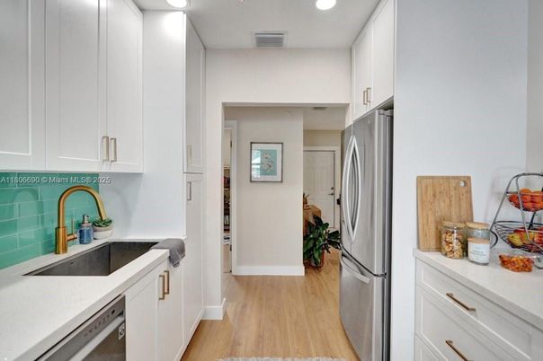 Interior, Kitchen, Recessed Lighting, Wood Texture Flooring