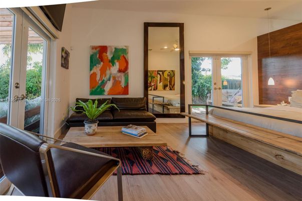 Interior, Living room, Pendant Lights, Wood Texture Flooring