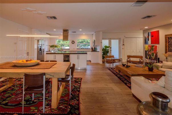 Dining room, Interior, Kitchen, Living room, Pendant Lights, Recessed Lighting, Stainless Steel Appliances, Wood Texture Flooring