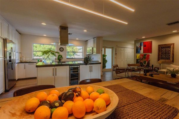Interior, Kitchen, Living room, Recessed Lighting, Wood Texture Flooring