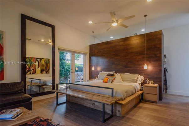 Bedroom, Interior, Pendant Lights, Recessed Lighting, Wood Texture Flooring