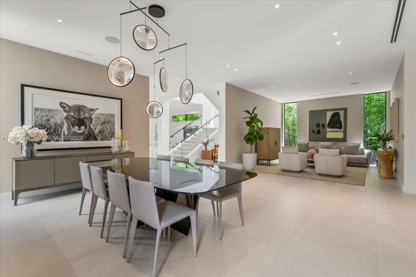 Dining room, Interior, Living room, Pendant Lights, Recessed Lighting