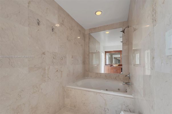Bathroom, Interior, Marble Walls, Recessed Lighting