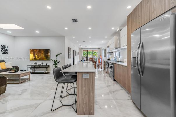 Interior, Kitchen, Living room, Marble, Recessed Lighting, Stainless Steel Appliances