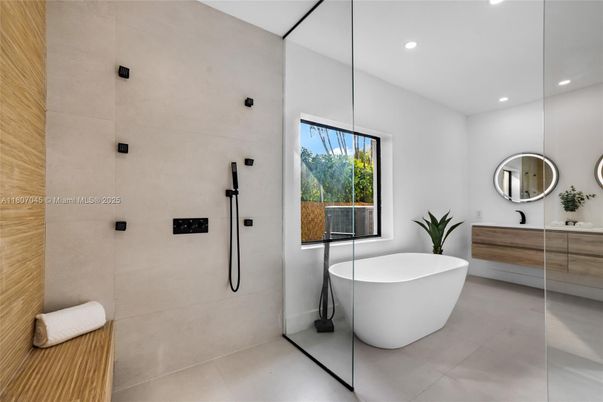 Bathroom, Free Standing Baths, Glass Shower, Interior, Recessed Lighting