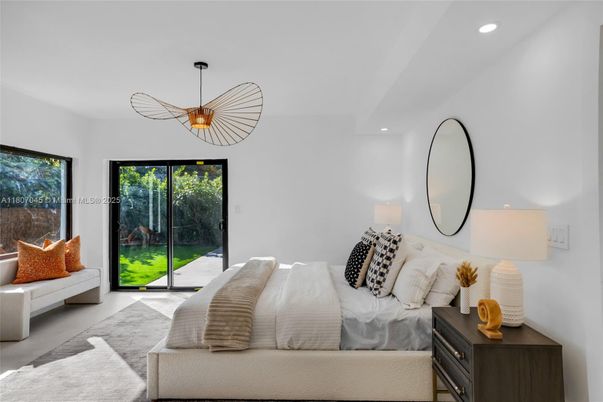 Bedroom, Interior, Pendant Lights, Recessed Lighting