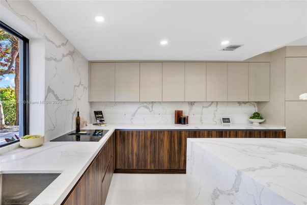 Interior, Kitchen, Marble Walls, Recessed Lighting