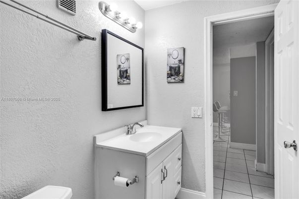 Bathroom, Interior