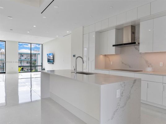 Interior, Kitchen, Marble Walls, Recessed Lighting