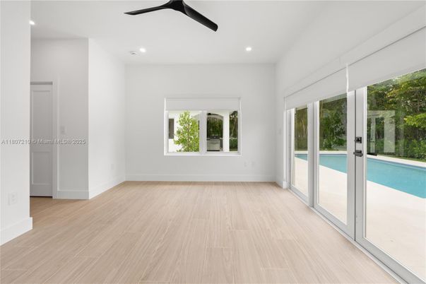 Empty room, Interior, Recessed Lighting, Wood Texture Flooring