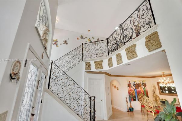 Chandelier, Interior, Wood Texture Flooring