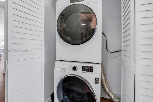 Interior, Utility Closets, Washer
