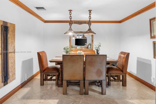 Dining room, Interior, Pendant Lights