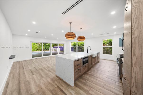 Interior, Kitchen, Pendant Lights, Recessed Lighting, Wood Texture Flooring