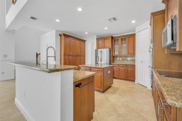 Interior, Kitchen, Recessed Lighting