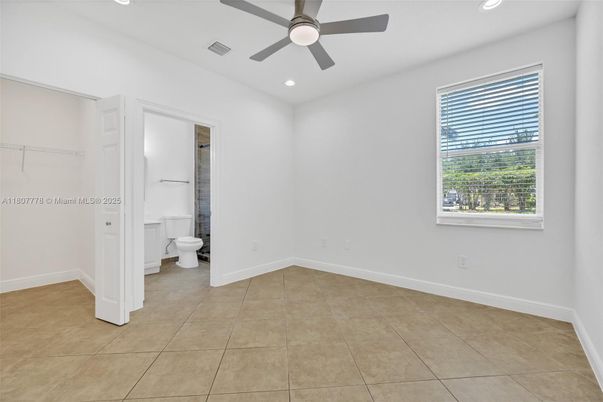 Bathroom, Empty room, Interior, Recessed Lighting