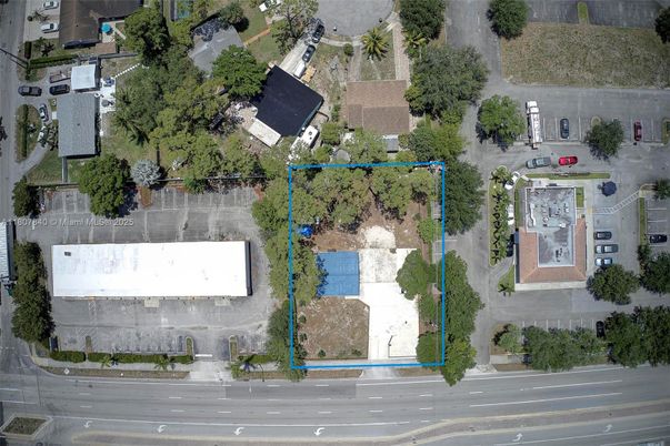Exterior, Drone
