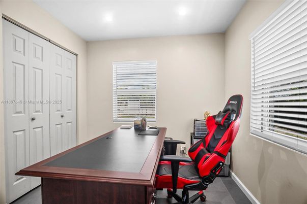 Home Office, Interior, Recessed Lighting